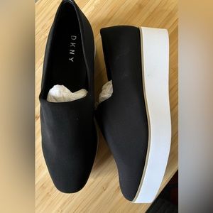 Shoes, platform casual, NWT